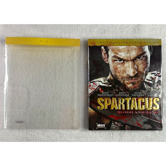 Spartacus: Blood and Sand – The Complete First Season (Blu-ray, 4-Disc Set) - Picture 3 of 12